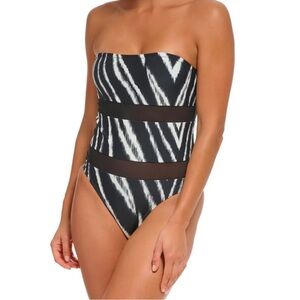 NWT DKNY Zebra Print One Piece Swimsuit
Size 12